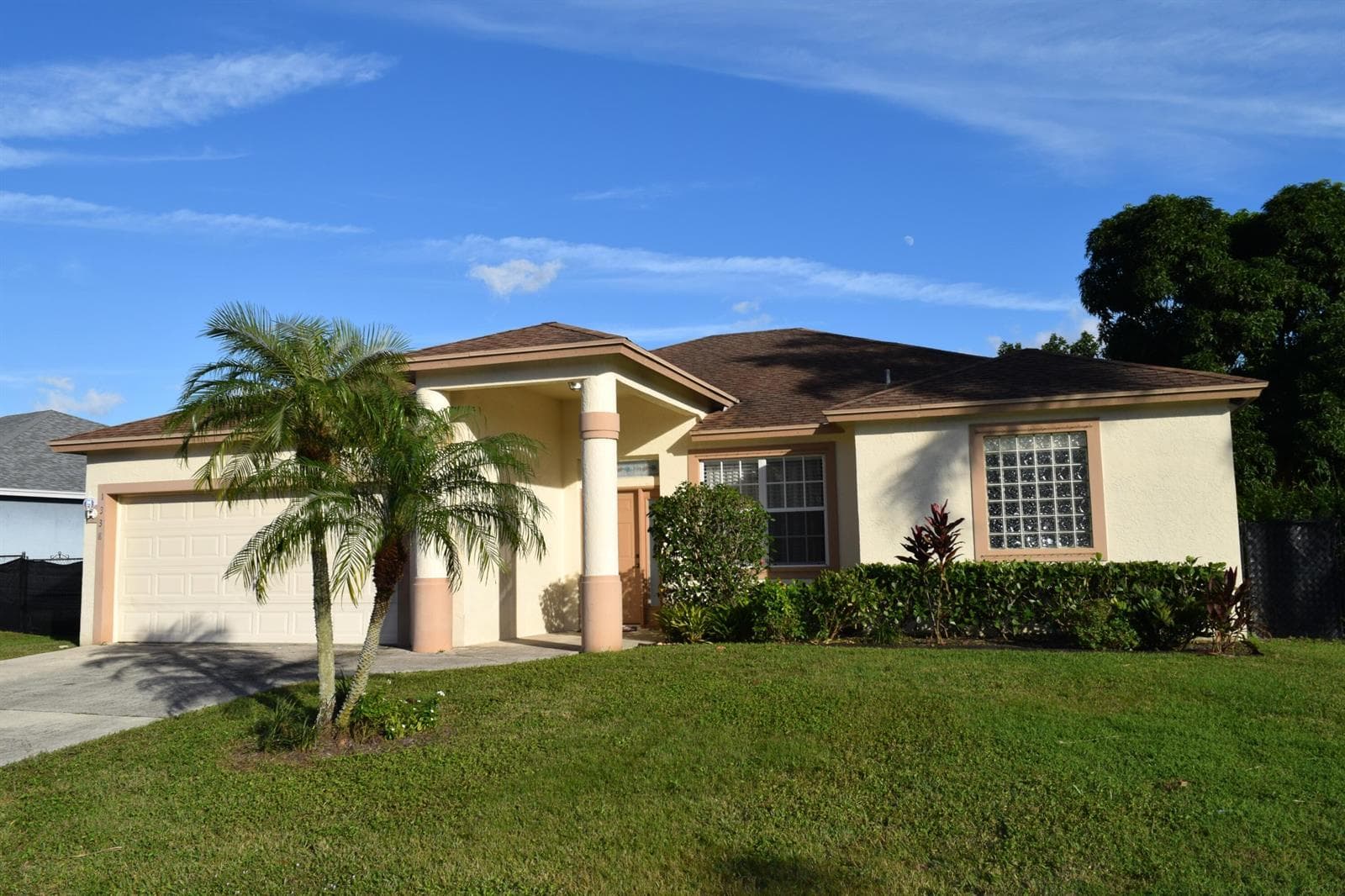 1338 CAPE MAY Lane, FL 33413 photo 4