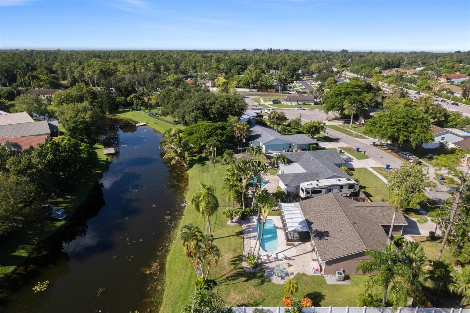 108 Cambridge Lane, Royal Palm Beach FL 33411 photo 5