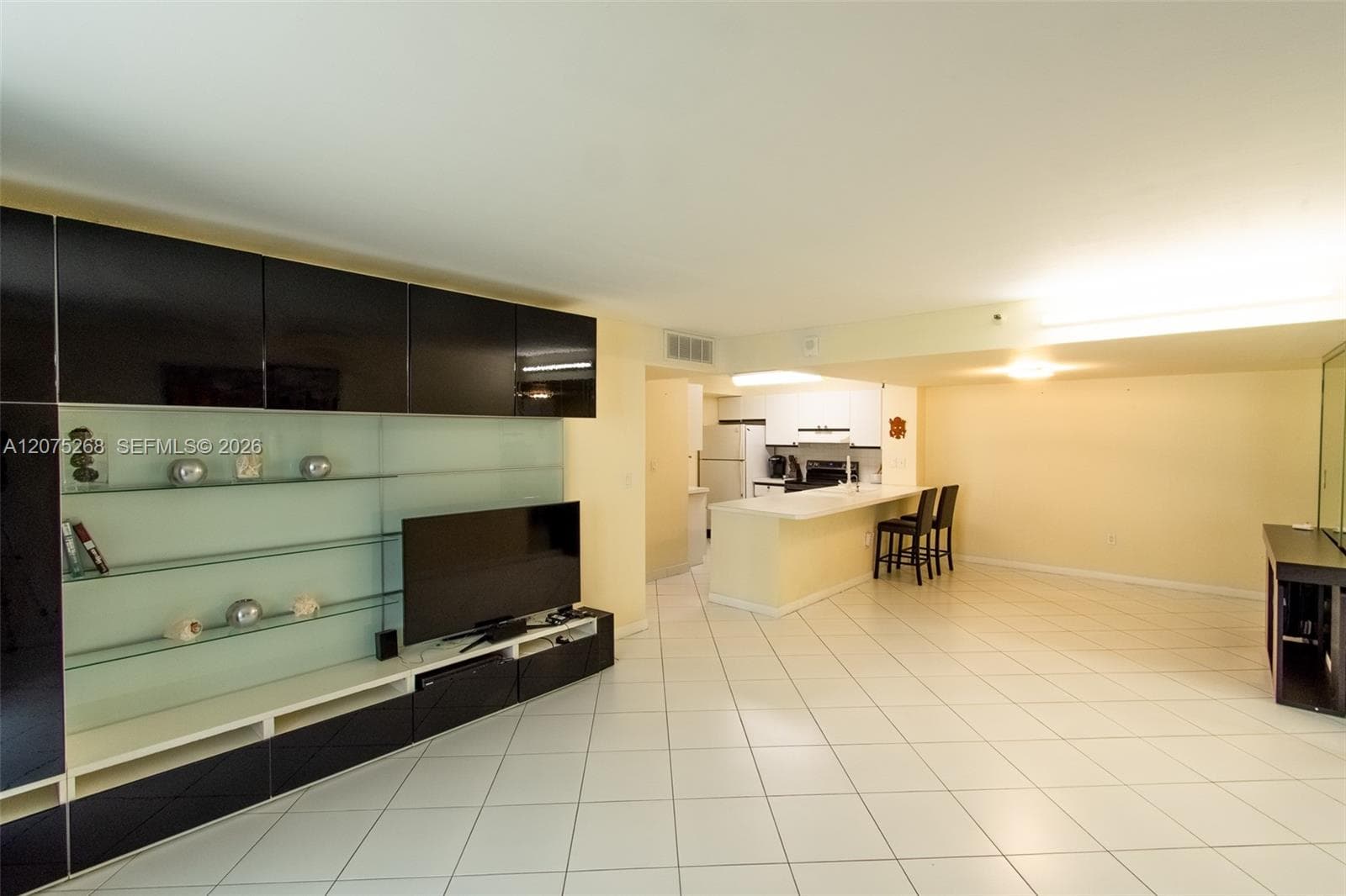 1623 Collins Ave # 312, Miami Beach FL 33139 photo 4