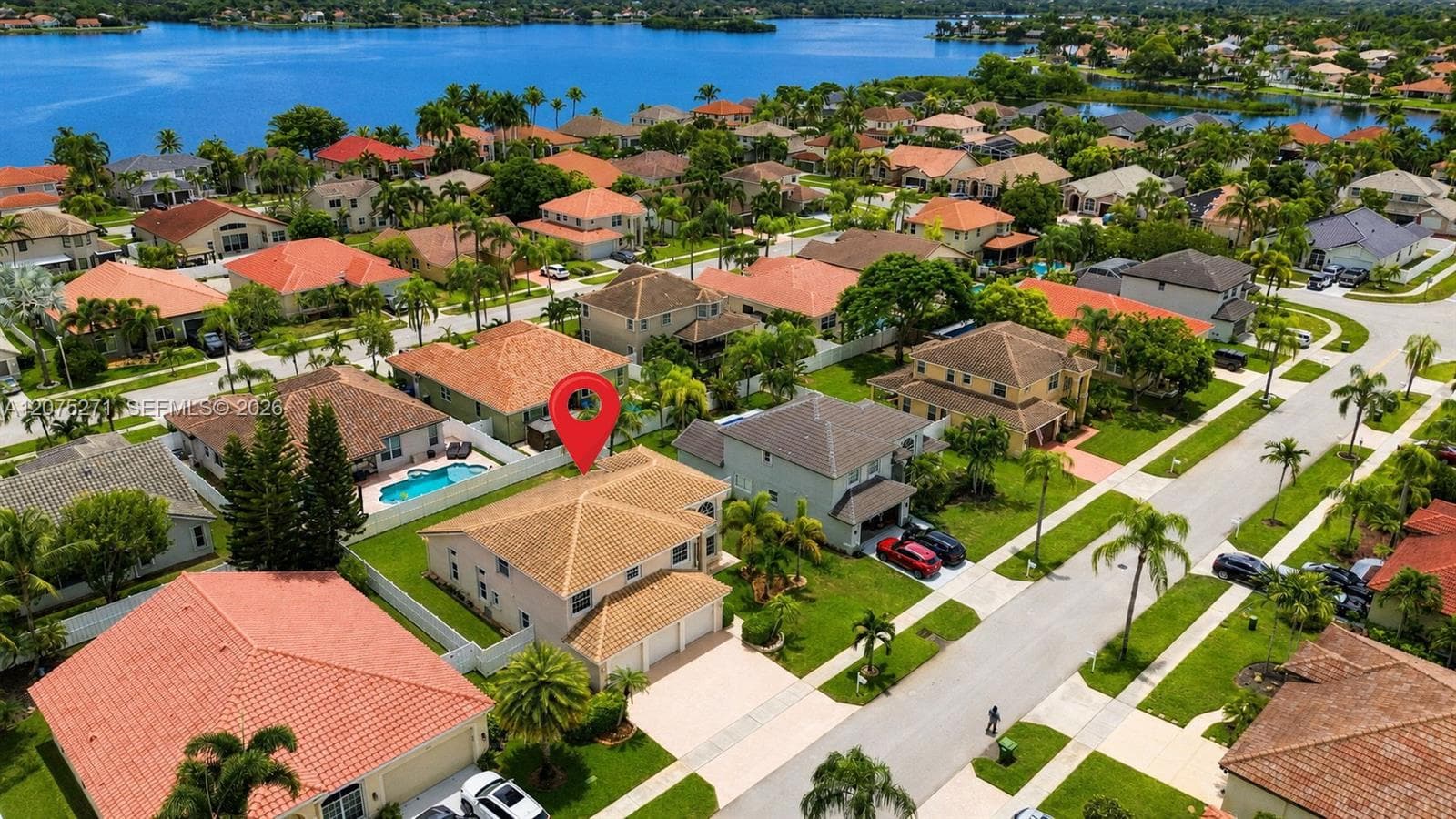 18341 NW 10th St, Pembroke Pines FL 33029 photo 3