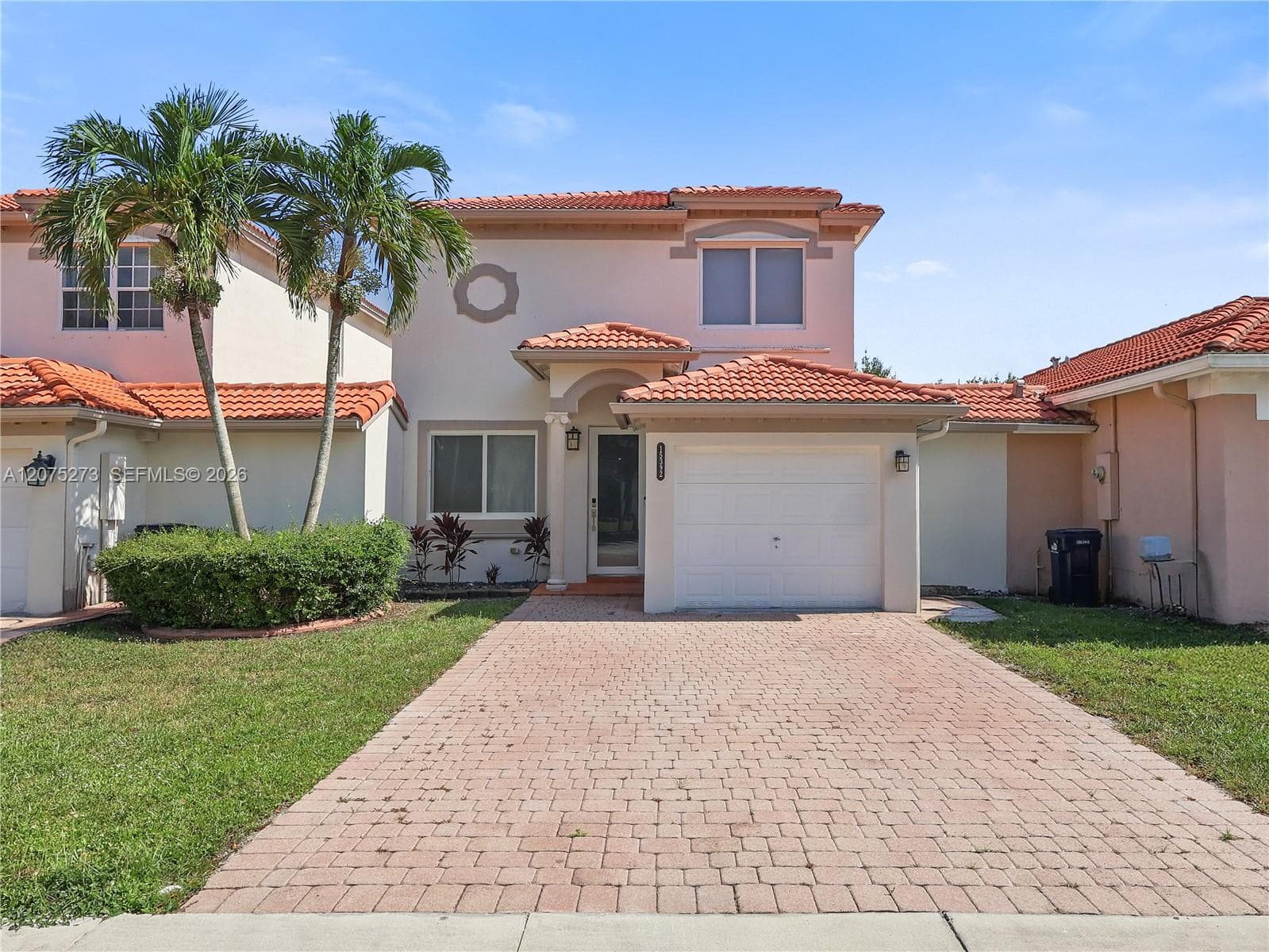 15392 SW 25th Ter, Miami FL 33185 photo 2