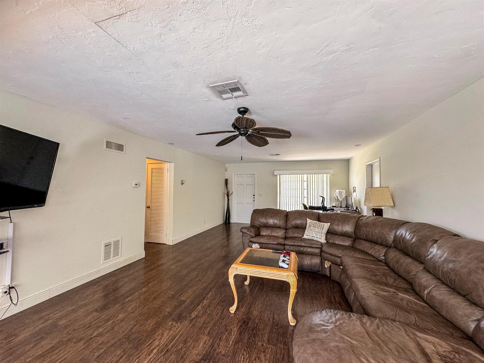 1326 Lake Erie Drive, Lake Worth FL 33461 photo 2