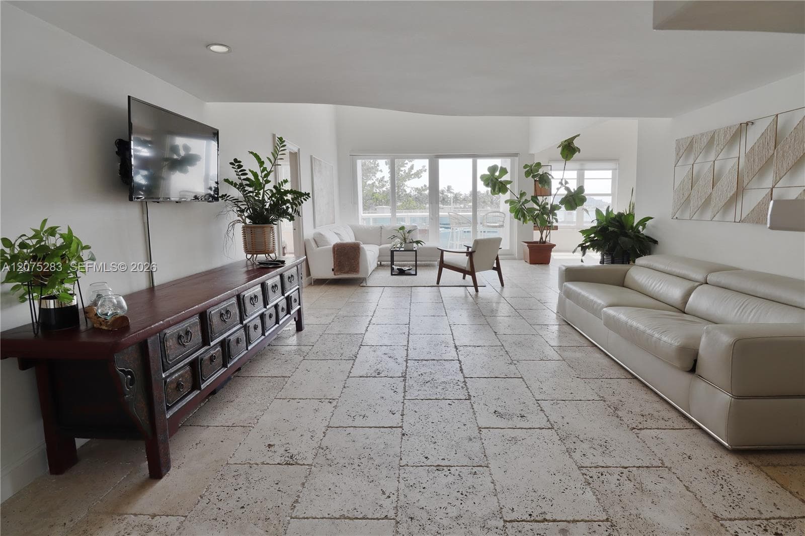 6770 Indian Creek Dr, Miami Beach FL 33141 photo 4