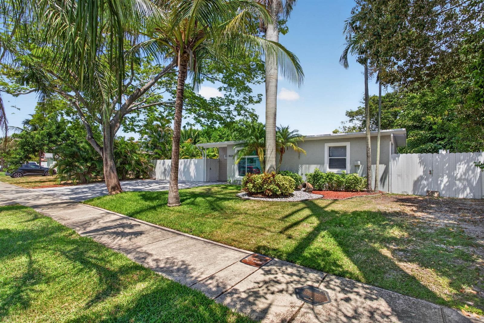 4520 NE 15TH Avenue, Pompano Beach FL 33064 photo 3