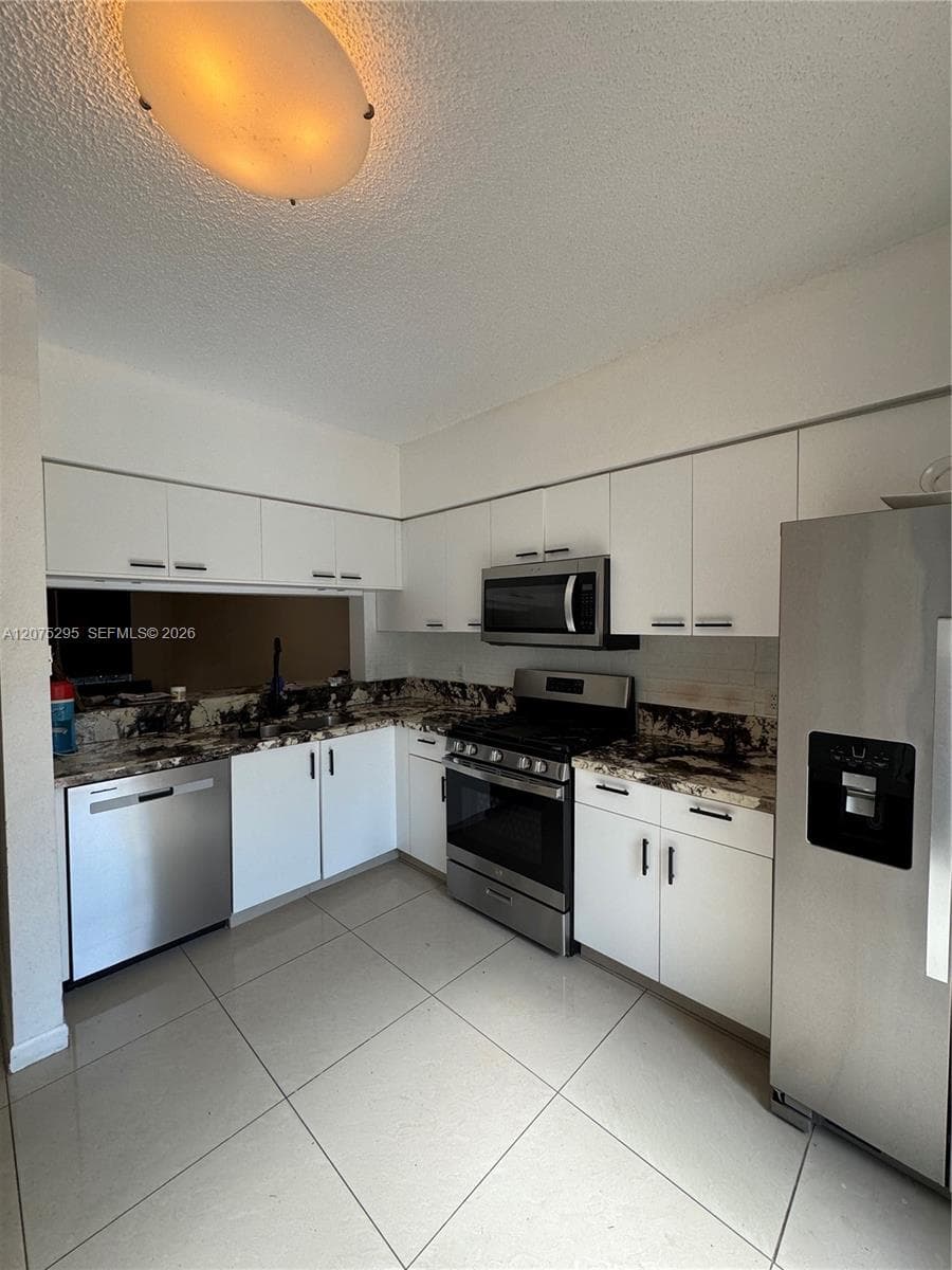 8207 San Carlos Cir # 8207, Tamarac FL 33321 photo 2