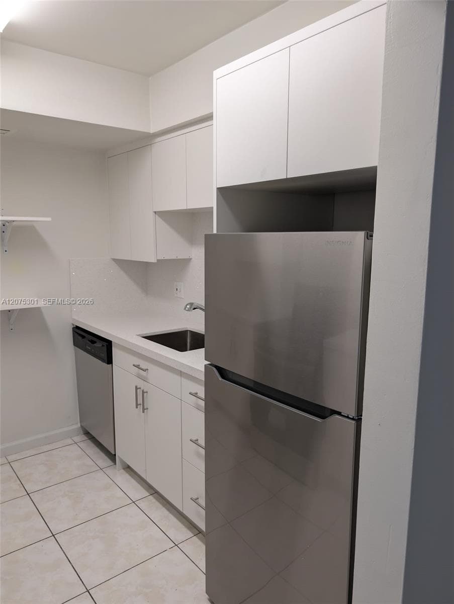 11855 NE 19th Dr # 46, North Miami FL 33181 photo 2