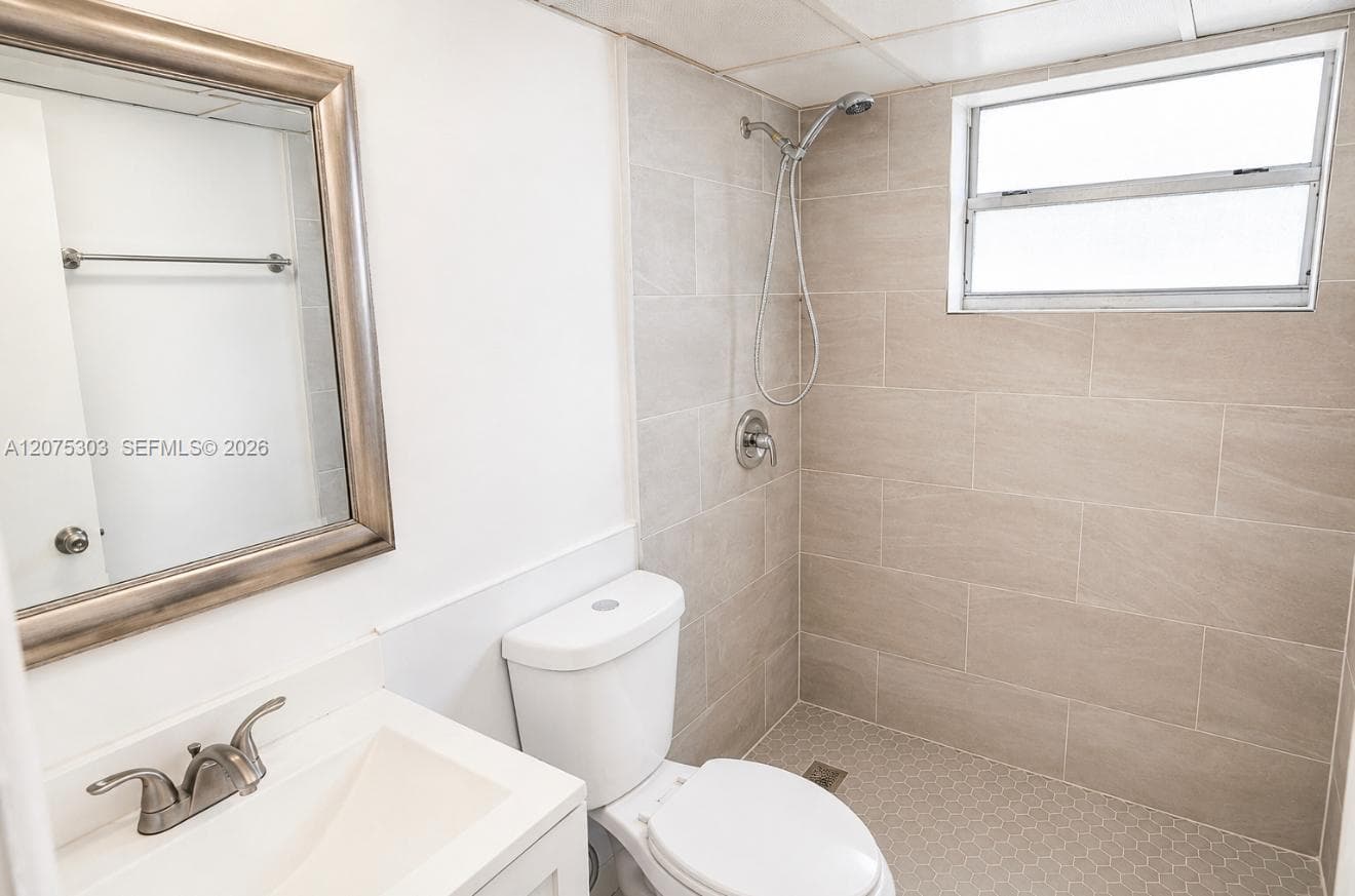2799 E 4th Ave # 7, Hialeah FL 33013 photo 5