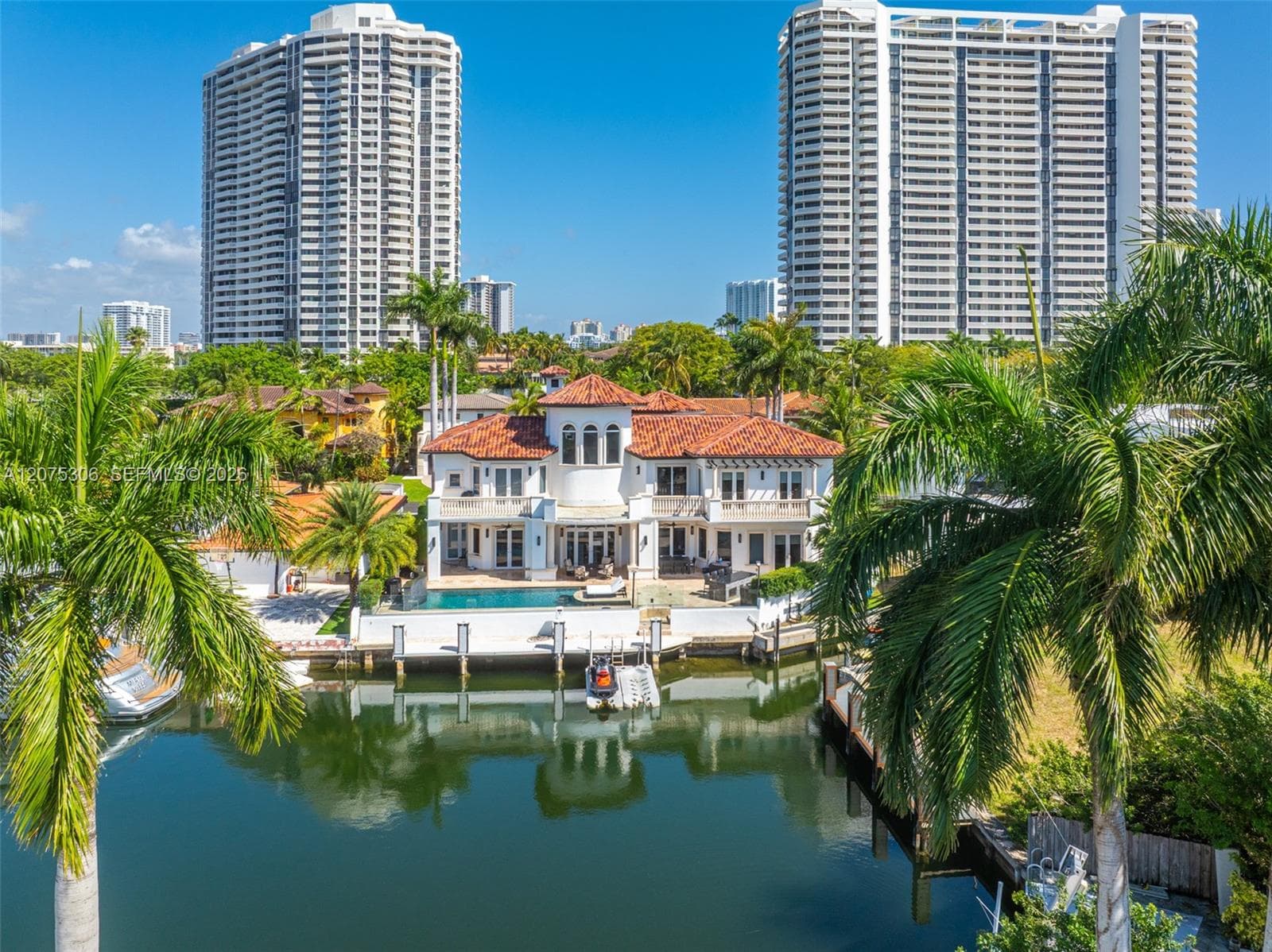 3442 NE 171st St, North Miami Beach FL 33160 photo 4