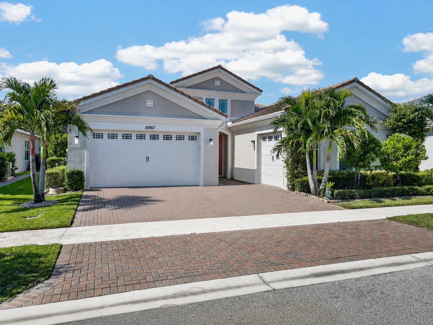 15957 WHIPPOORWILL Circle, FL 33470 photo 3