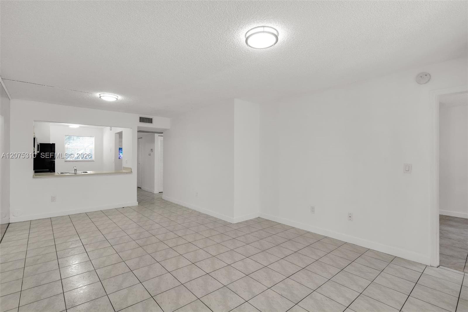 426 NE 210th Cir Ter # 2, Miami FL 33179 photo 5