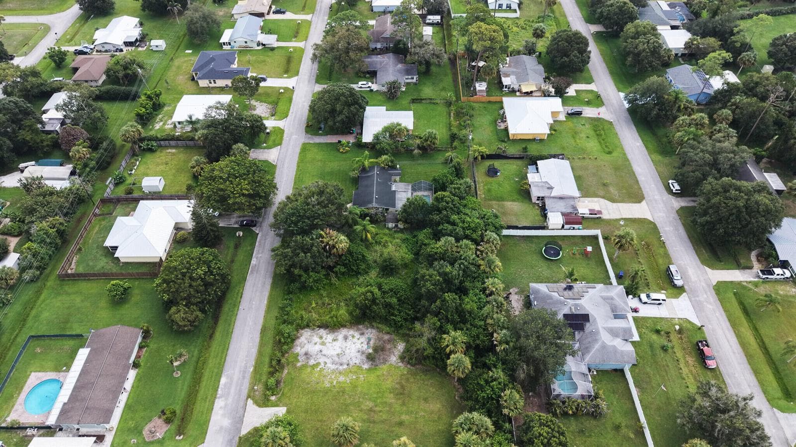 8001 Lockwood Drive, Fort Pierce FL 34951 photo 4