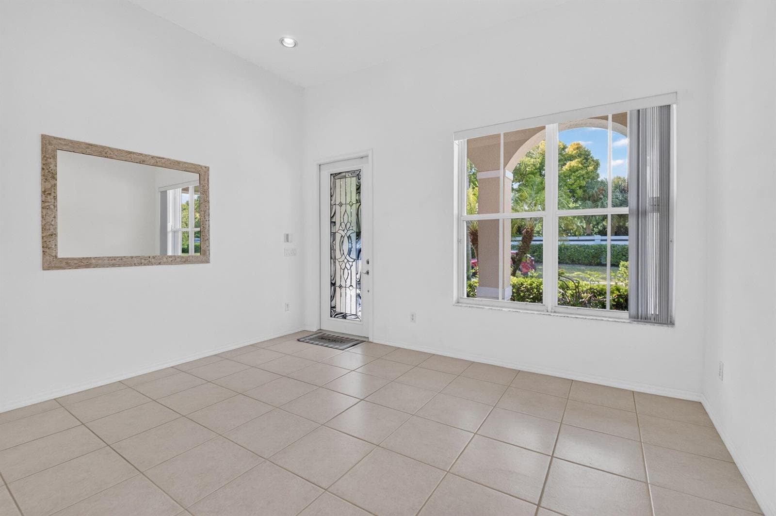 8107 BELLAFIORE Way, Boynton Beach FL 33472 photo 3