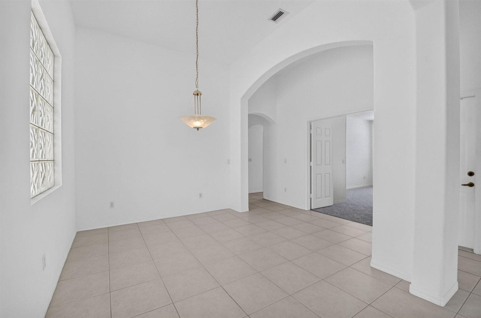 8107 BELLAFIORE Way, Boynton Beach FL 33472 photo 4