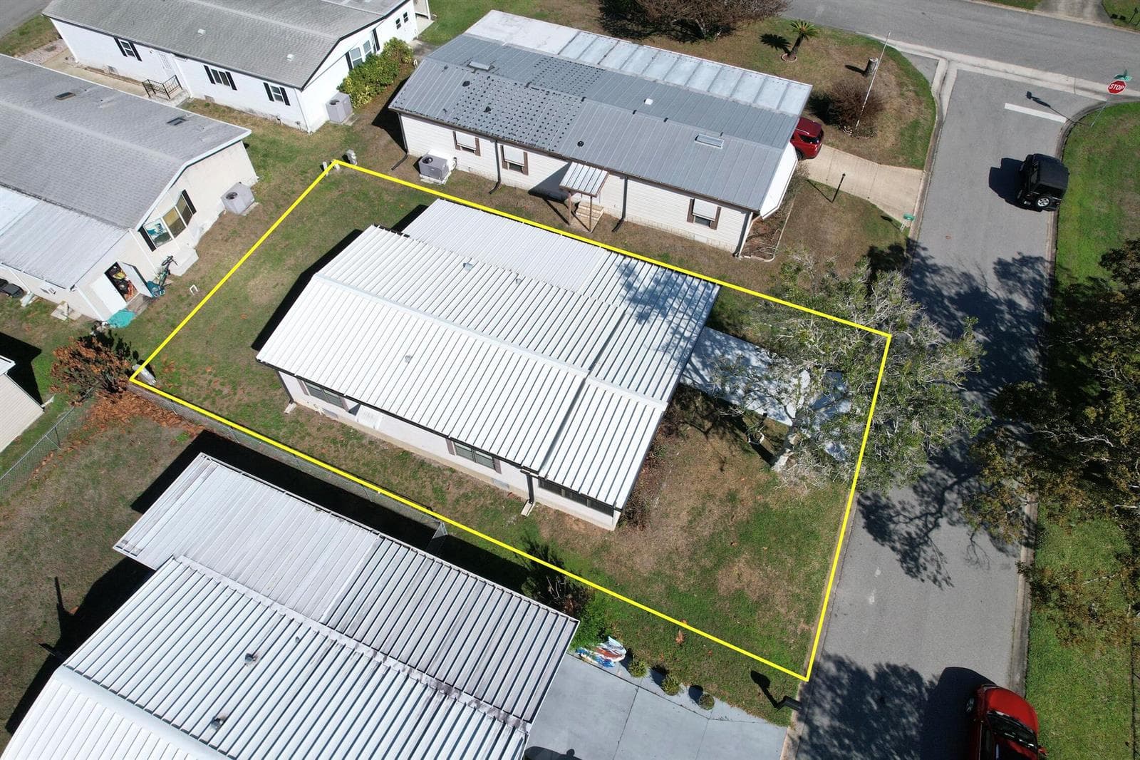 1212 Paurotis Drive, Barefoot Bay FL 32976