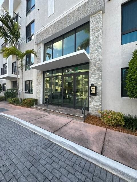 4700 NW 84th Ave # 31, Doral FL 33166 photo 2