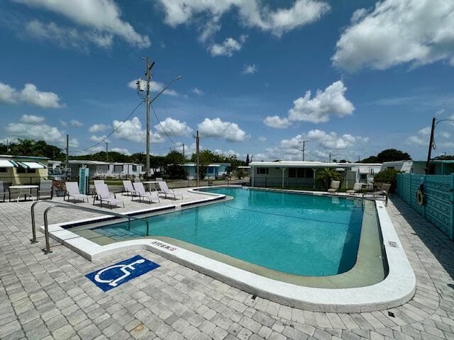 2023 St Lucie Blvd, Unit 30, Fort Pierce FL 34946 photo 5