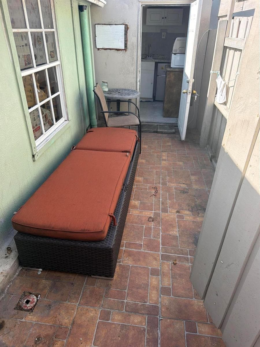 1822 Cleveland Street # c, Hollywood FL 33020