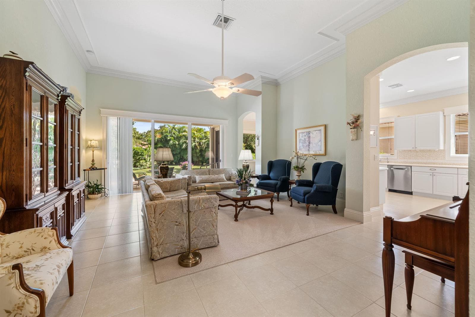 9139 Bay Harbour Circle, West Palm Beach FL 33411 photo 4