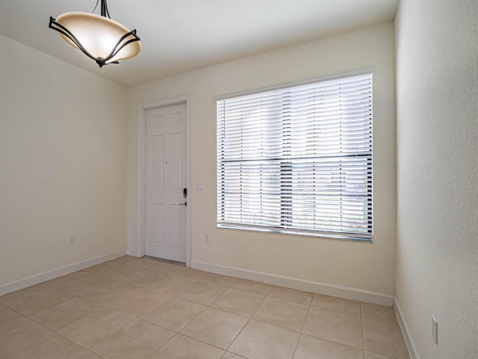 10032 W VILLA Circle, Vero Beach FL 32966 photo 3