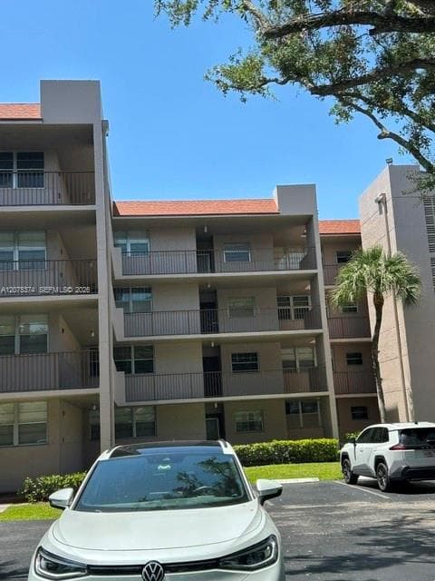 1811 Sabal Palm Dr # 204, Davie FL 33324 photo 3