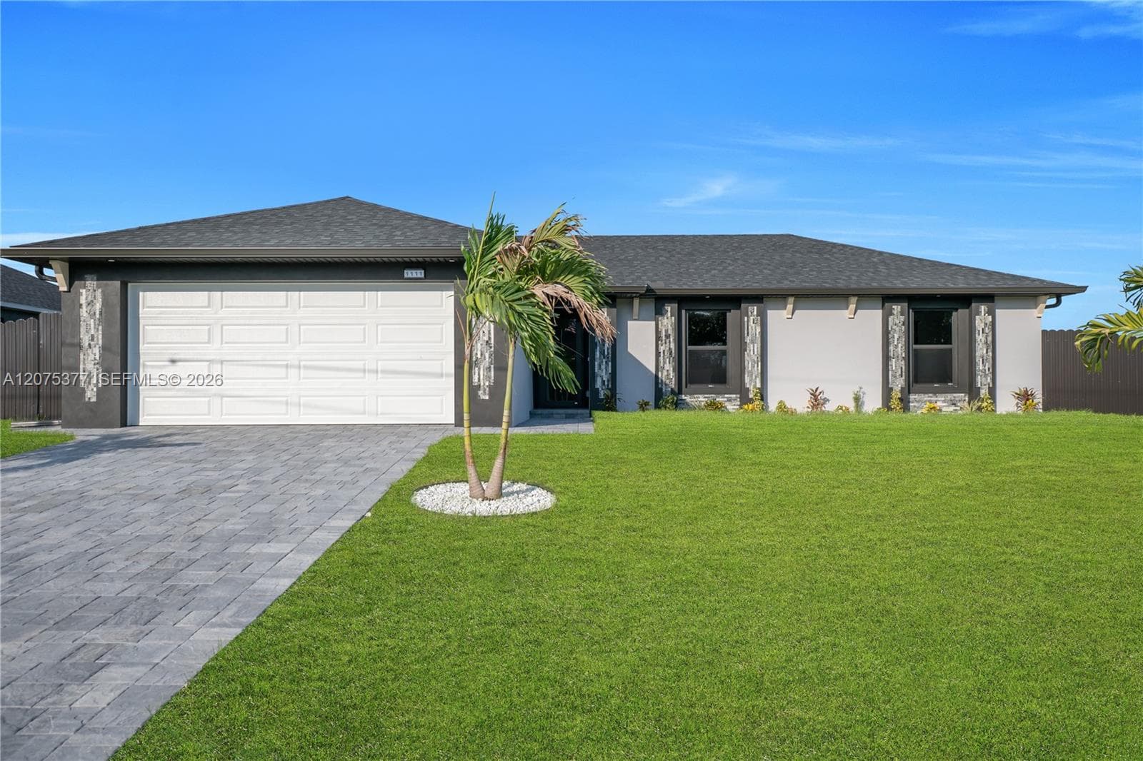 1111 NE 19th ave, Cape Coral FL 33909 photo 2