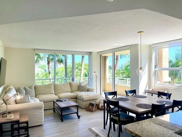 19501 W Country Club Drive, Aventura FL 33180 photo 4
