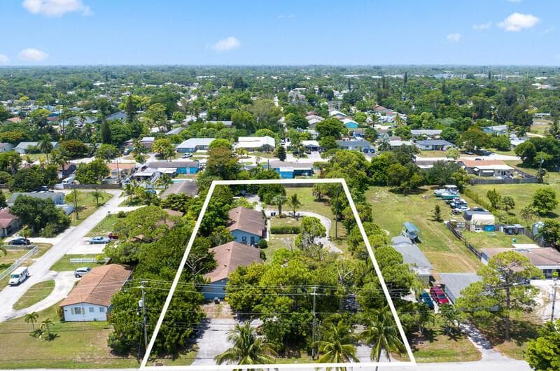 4309 GULFSTREAM Road, Lake Worth FL 33461 photo 2