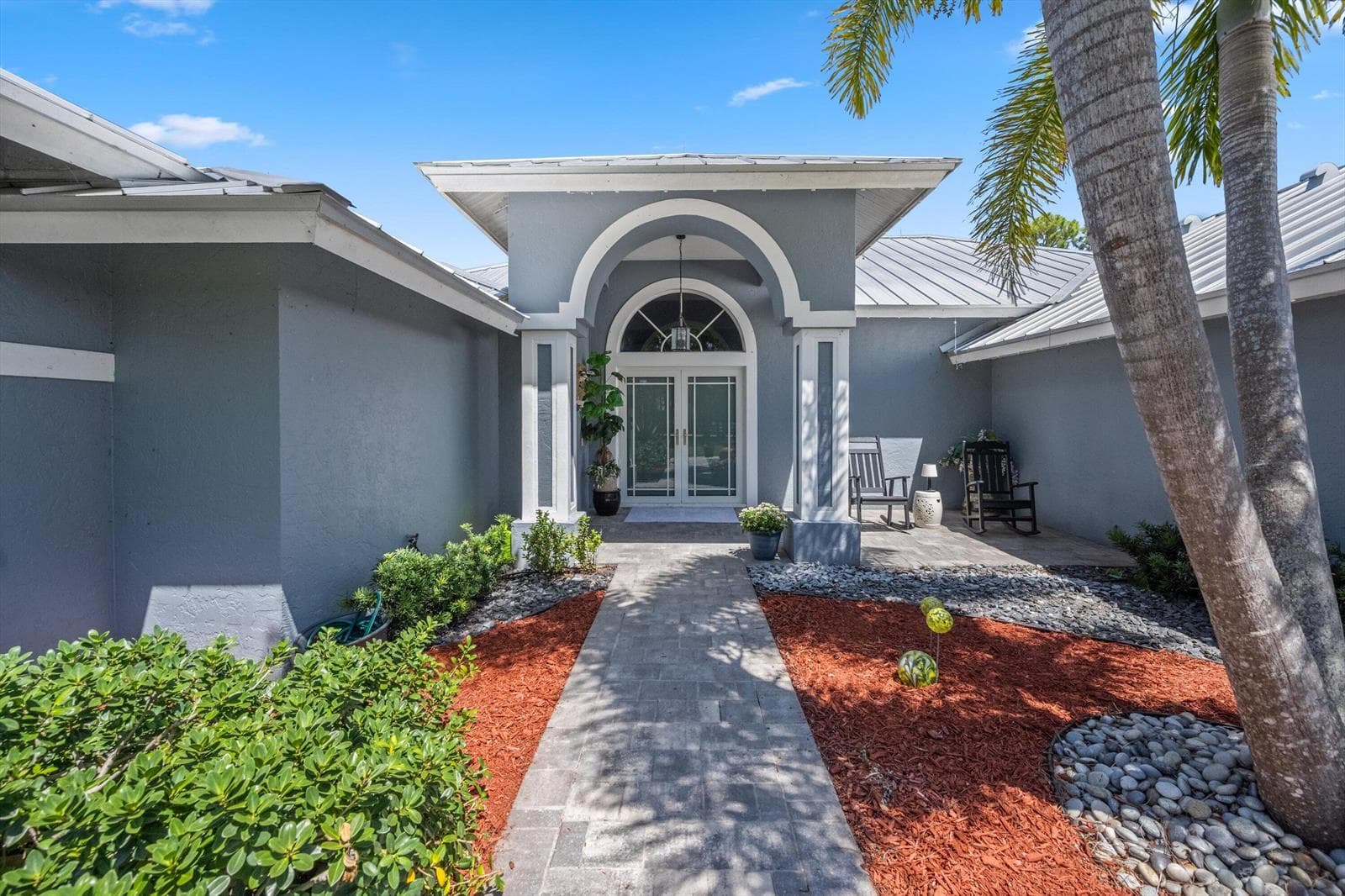 2558 Palm Deer Drive, Loxahatchee FL 33470 photo 3