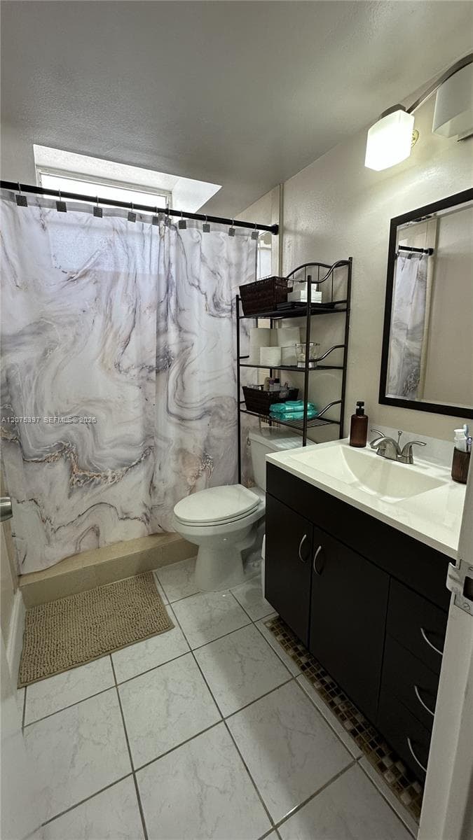 1913 S Ocean Dr # 419, Hallandale Beach FL 33009 photo 5