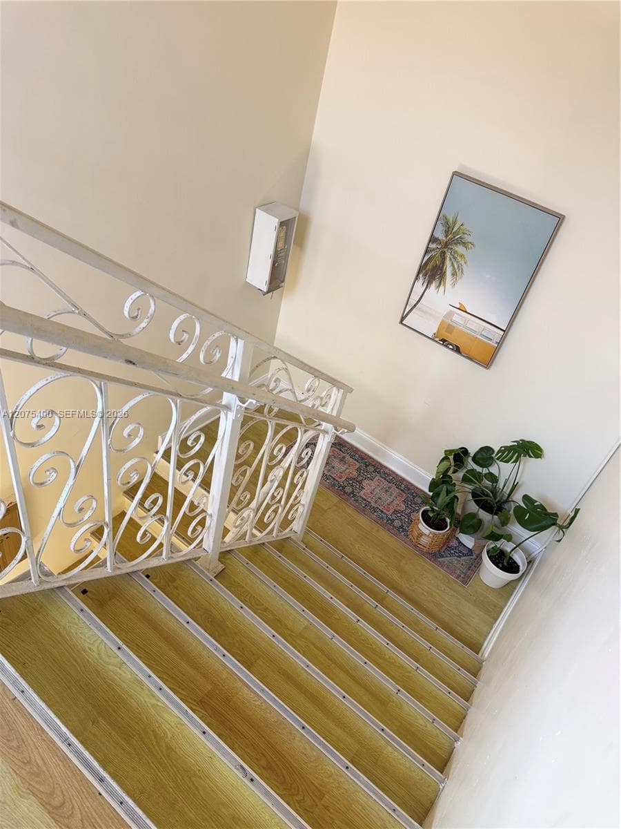 1227 Euclid Ave # 7, Miami Beach FL 33139 photo 4