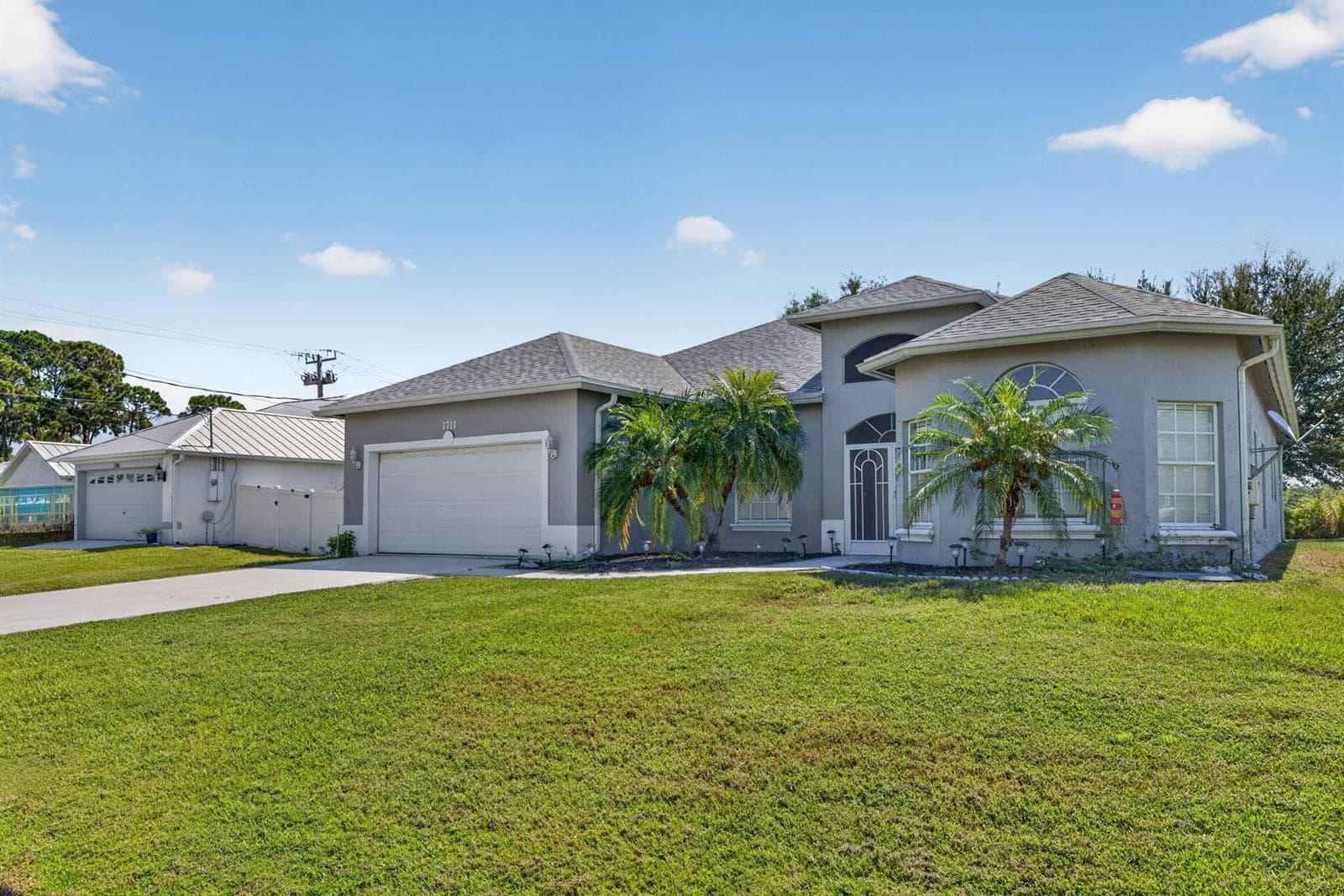 1711 SE Fairfield Street, Port St. Lucie FL 34983 photo 3