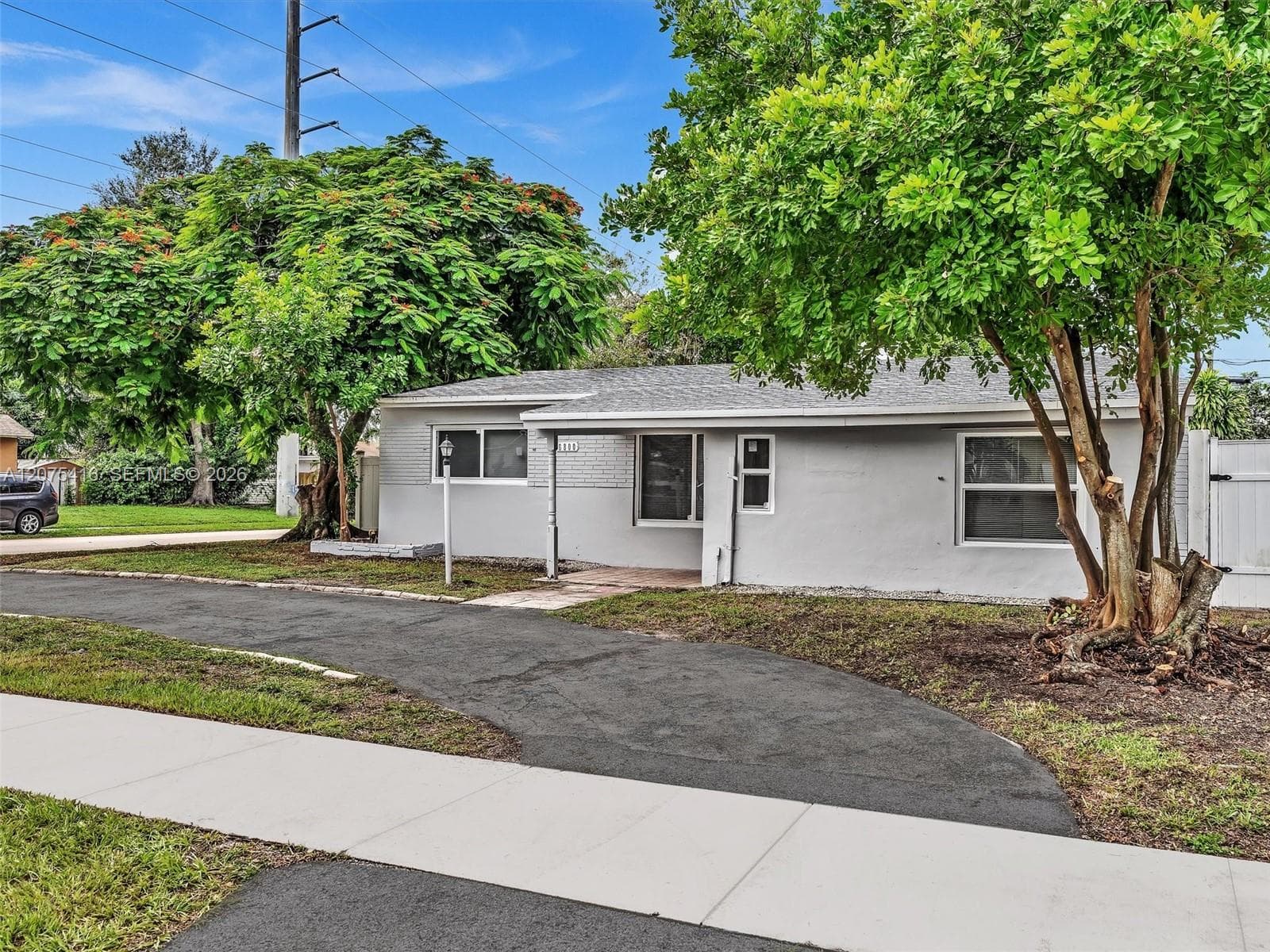 6800 Raleigh St, Hollywood FL 33024 photo 3