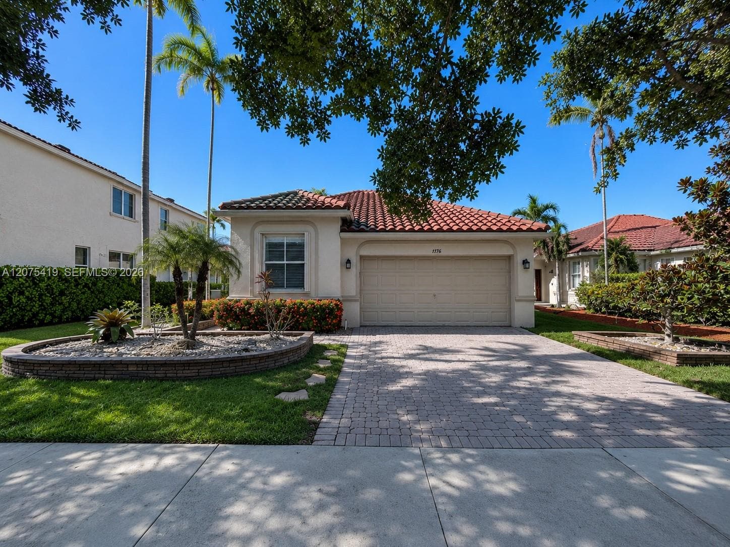 1776 Aspen Ln, Weston FL 33327