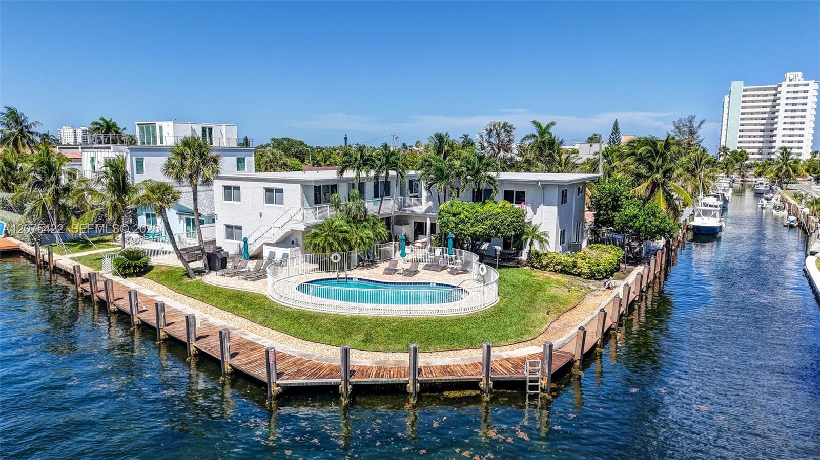 1705 N Riverside Dr # 2, Pompano Beach FL 33062 photo 2