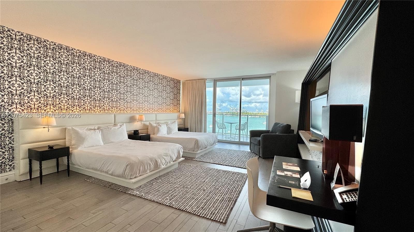 1100 West Ave # 812, Miami Beach, FL 33139 photo 2