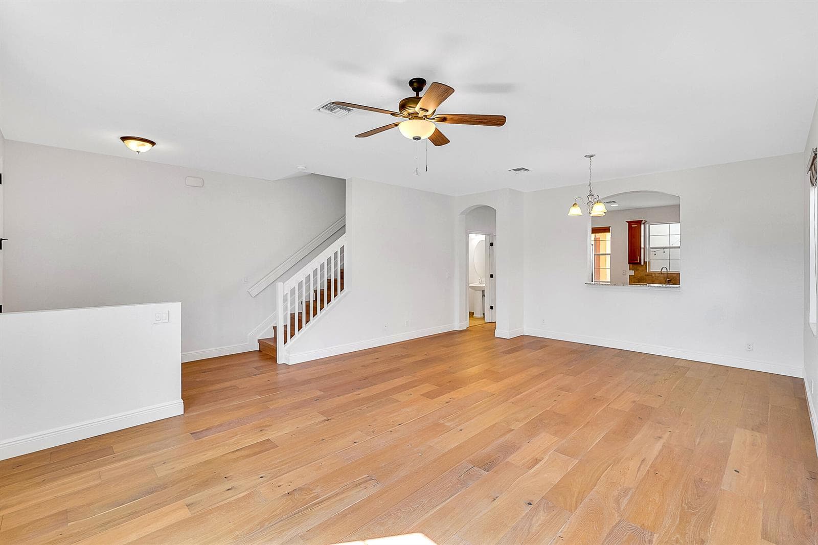 615 Dakota Drive, Jupiter FL 33458 photo 2