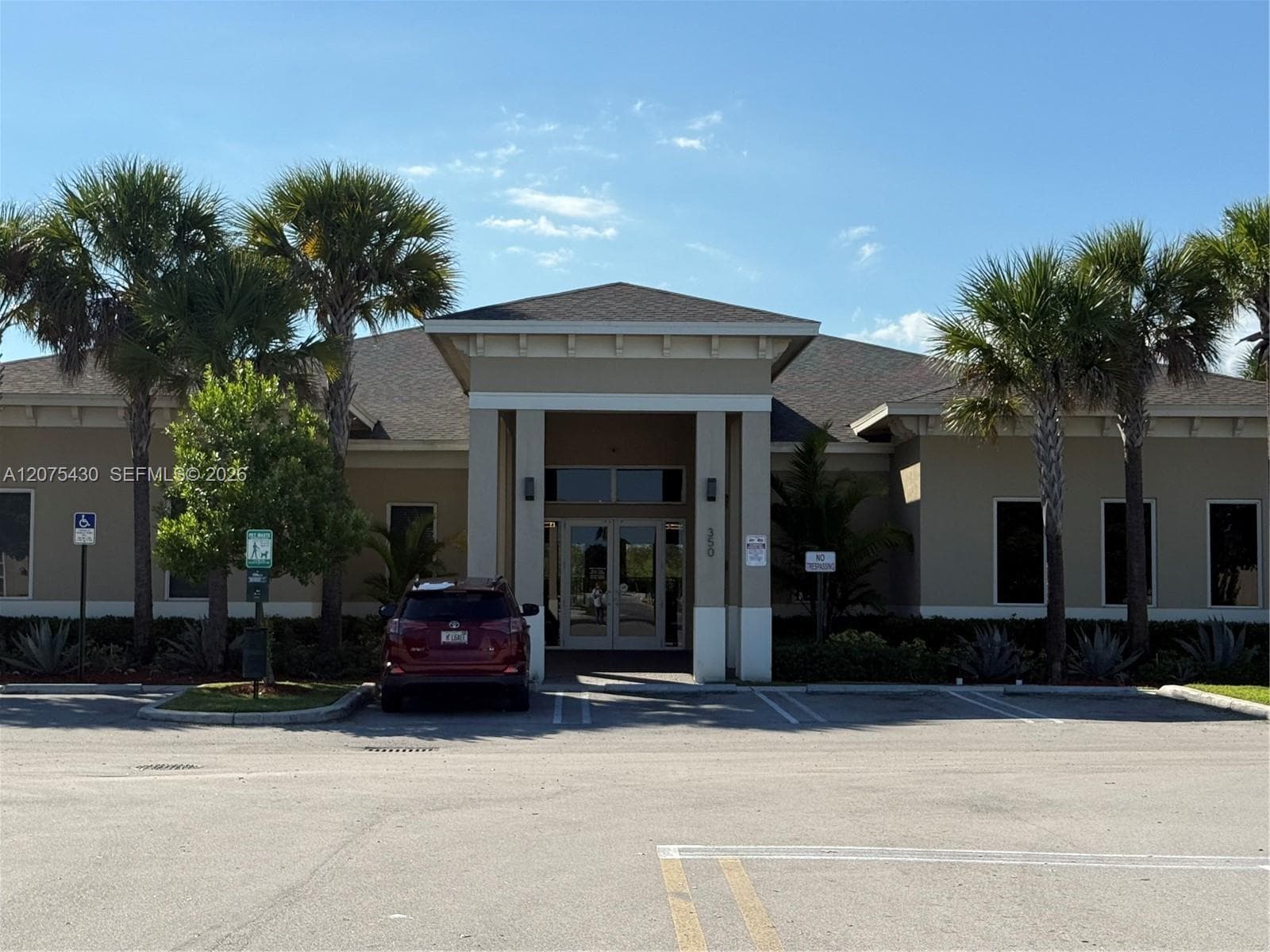488 NE 5th Ter, Florida City FL 33034 photo 3