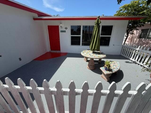 1507 HAYES Street, Hollywood FL 33020 photo 2