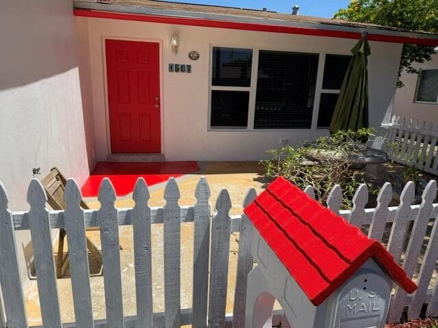 1507 HAYES Street, Hollywood FL 33020 photo 3