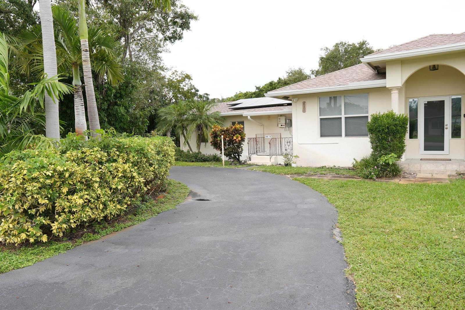 821 SW 13TH Court, Pompano Beach FL 33060 photo 5