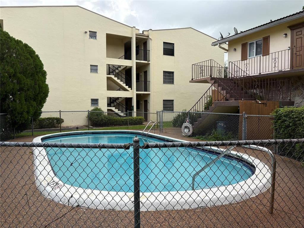 9200 NW 38TH Drive # 1A, Coral Springs FL 33065 photo 3