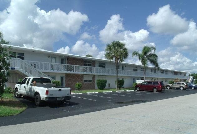 232 HIBISCUS Avenue # 114, Lauderdale By The Sea FL 33308 photo 2
