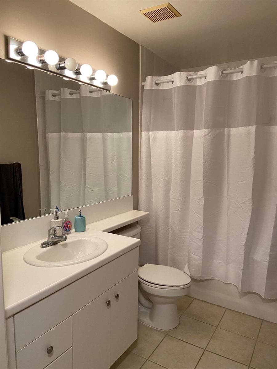 616 Clearwater Park Road # 207, West Palm Beach FL 33401 photo 3