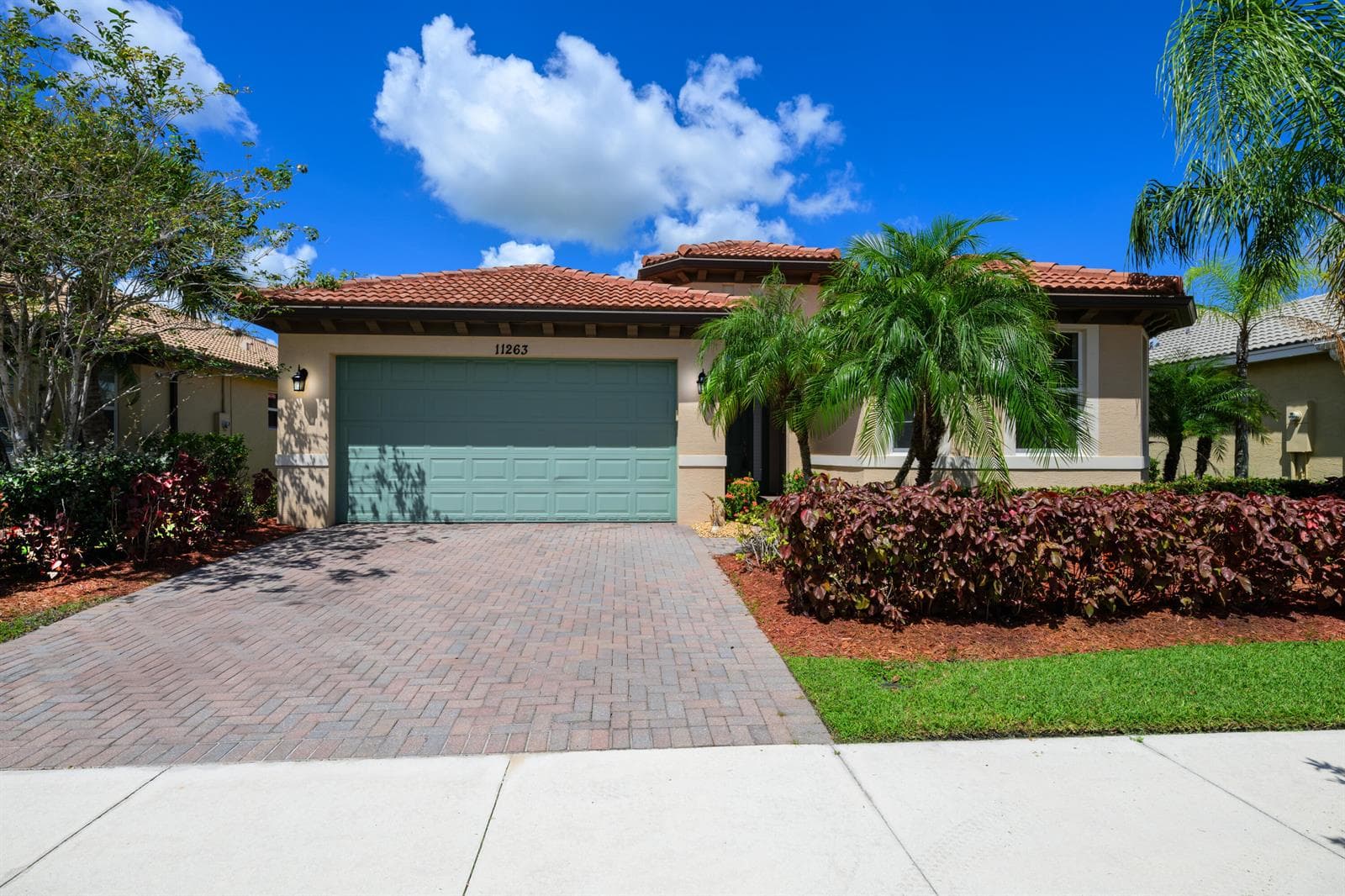 11263 SW Barton Way, Port St. Lucie FL 34987