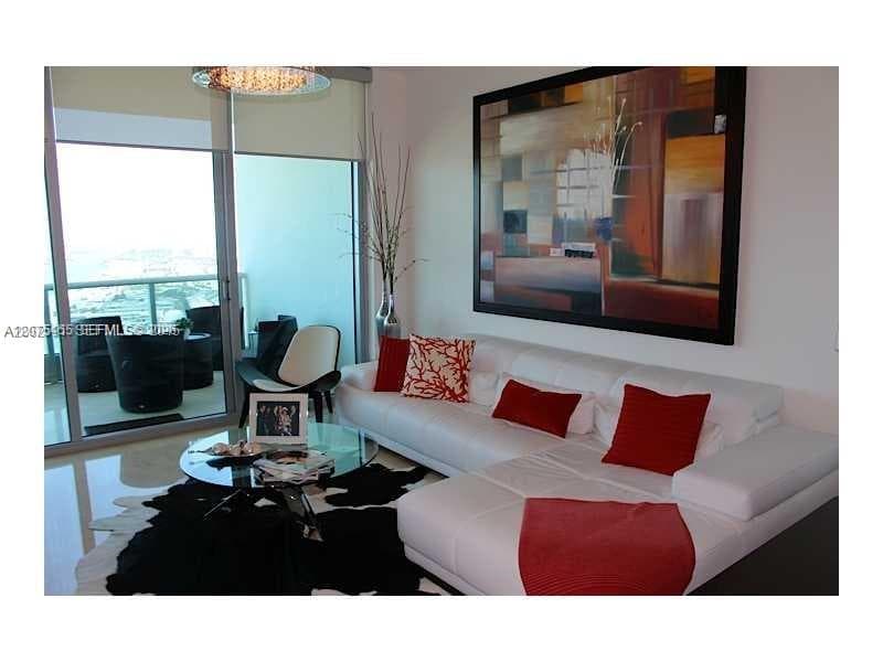 900 Biscayne Blvd # 4207, Miami FL 33132 photo 2