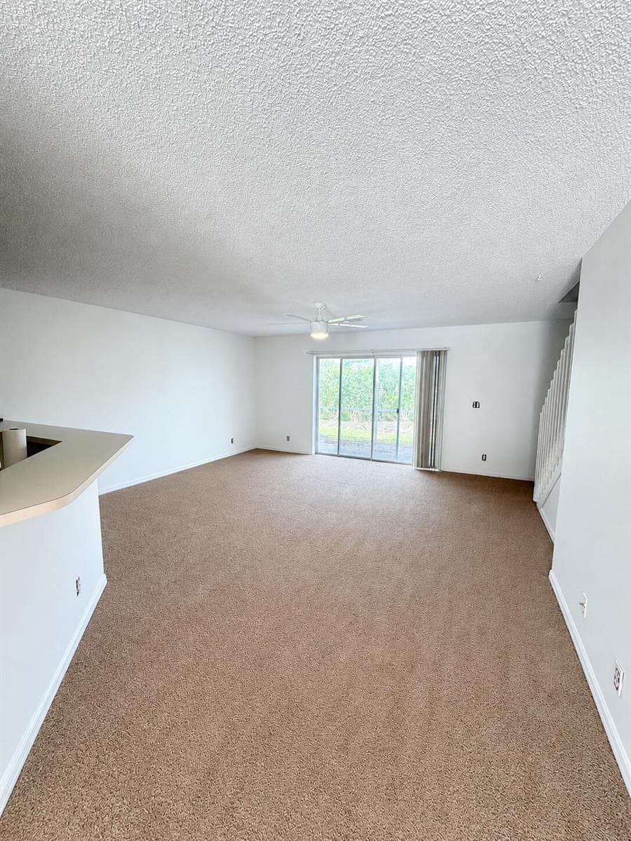 111 FOX MEADOW Run, Jupiter FL 33458 photo 4