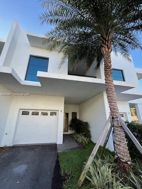 2511 Pierce St # 5, Hollywood FL 33020 photo 2
