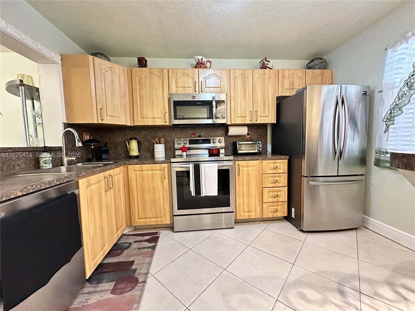 3910 Inverrary Blvd # 202-B, Lauderhill FL 33319 photo 3
