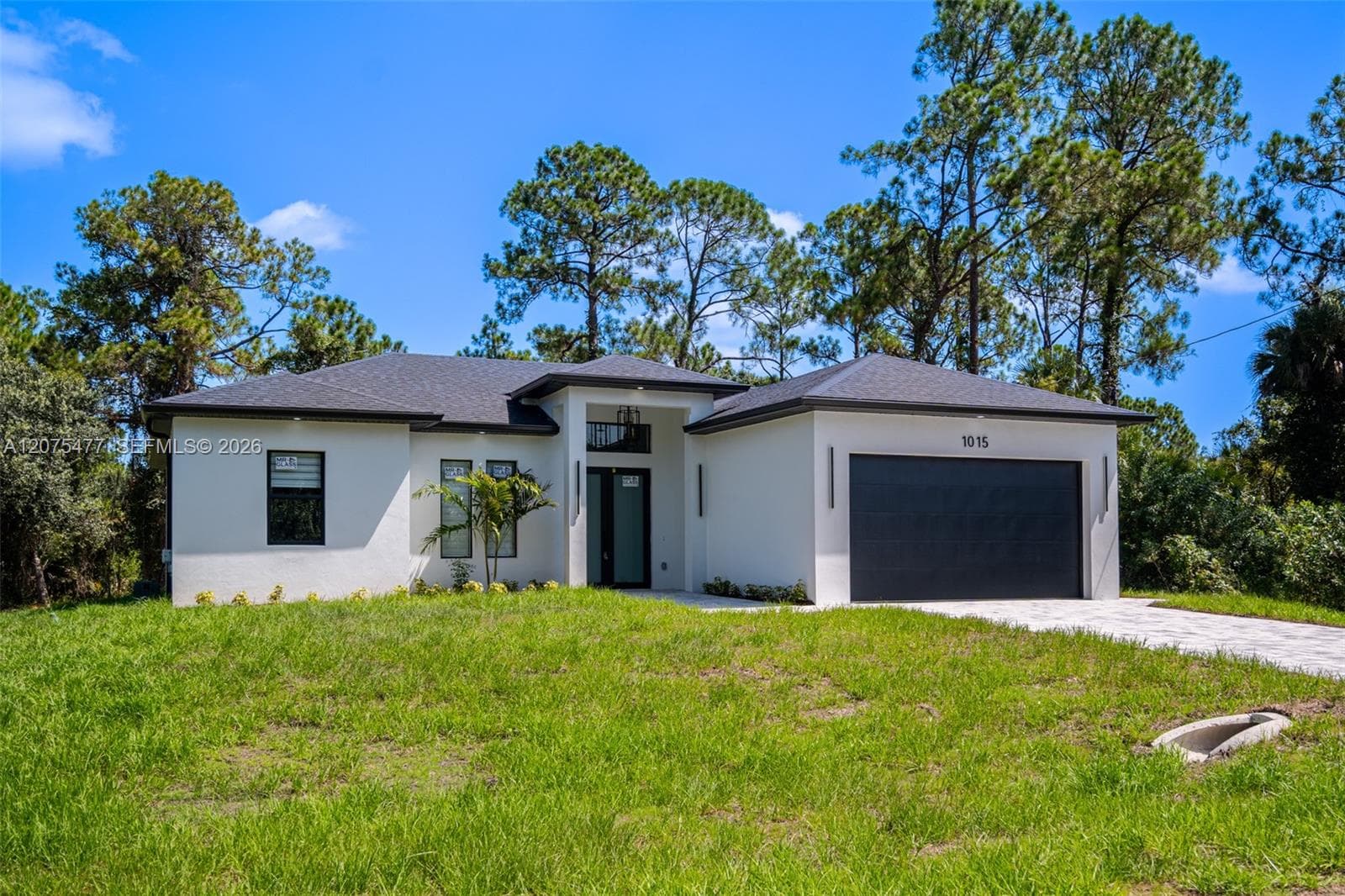 1015 E BAGGET ST, Lehigh Acres FL 33974