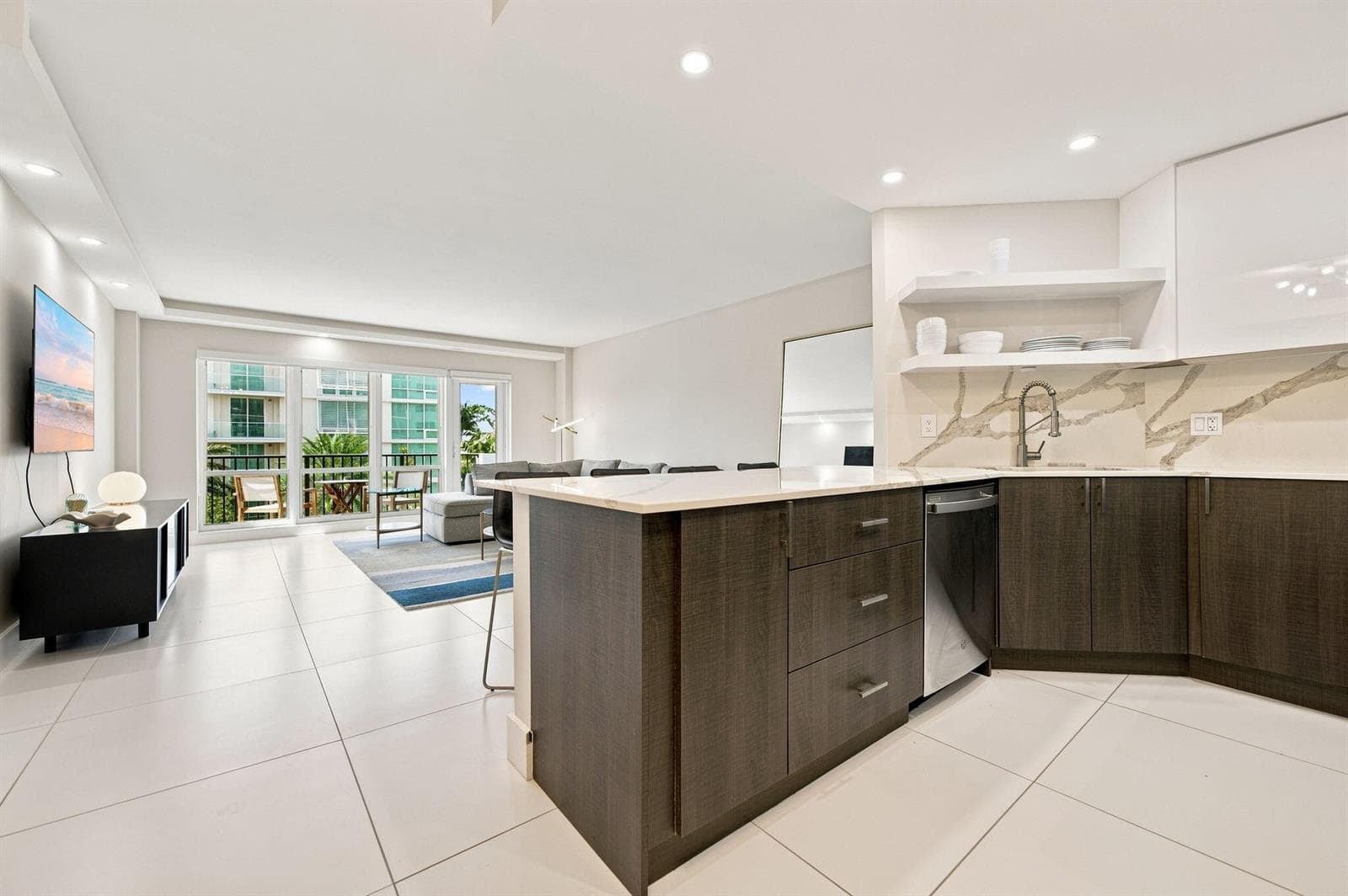 340 SUNSET Drive # 405, Fort Lauderdale FL 33301 photo 4